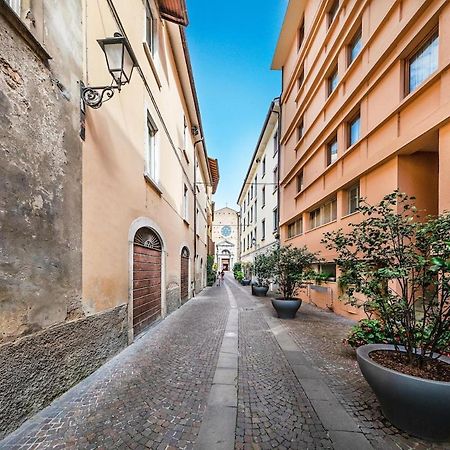 Il Lago Apartments By Wonderful Italy Salò Exteriér fotografie